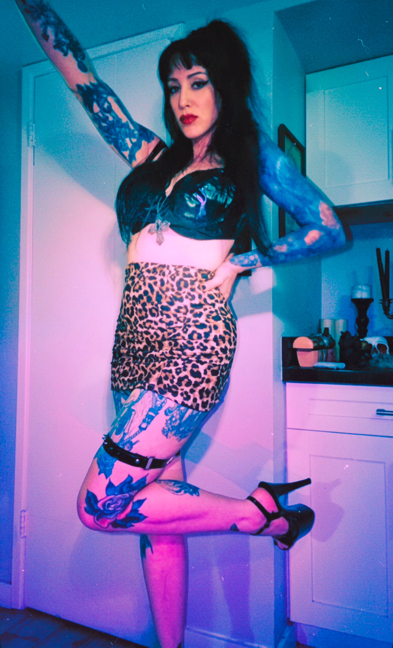 Latex  1" Spiked Garters